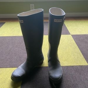 Hunter Tall Grey Boots